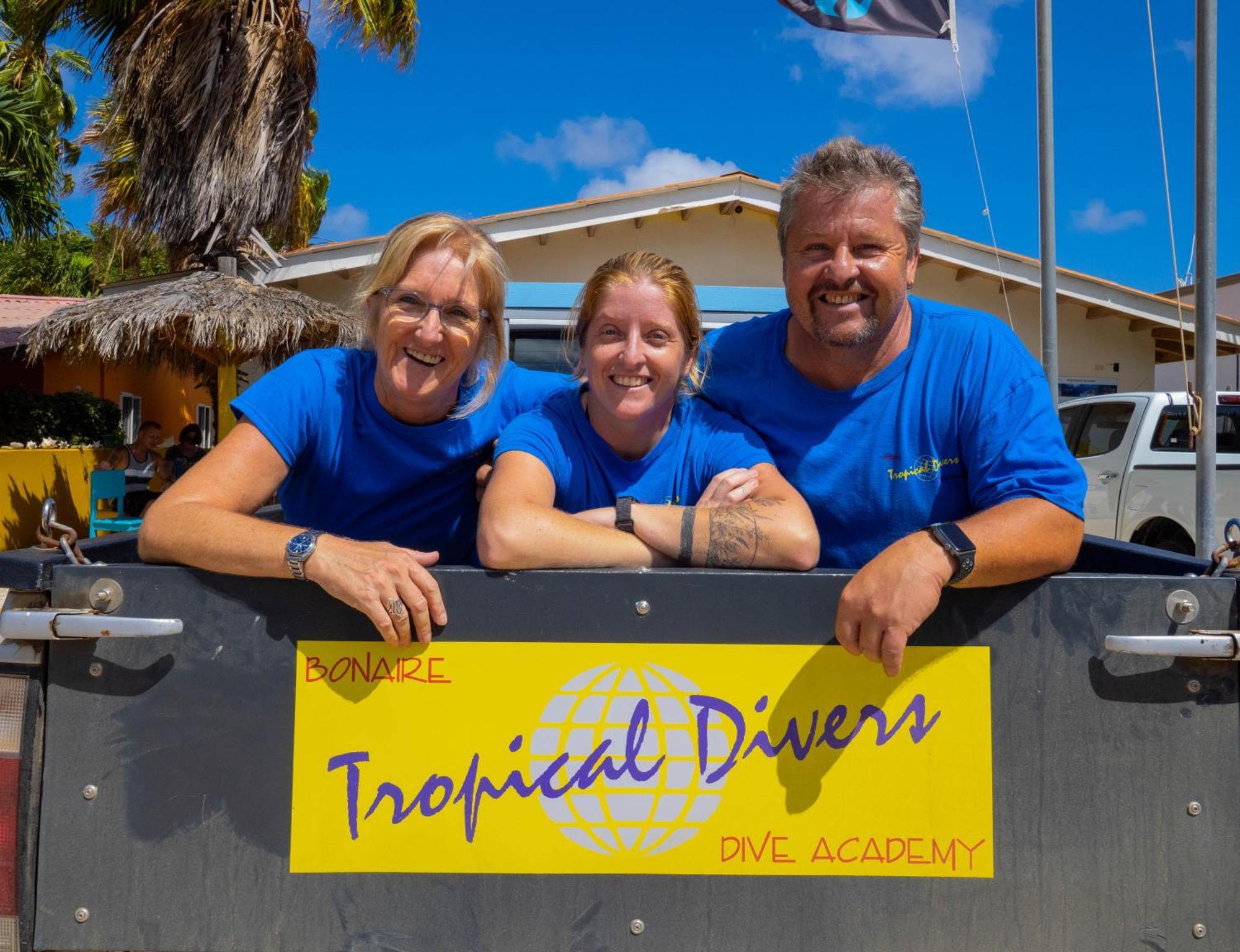 Tropical Divers Resort 크랄렌데이크 외부 사진